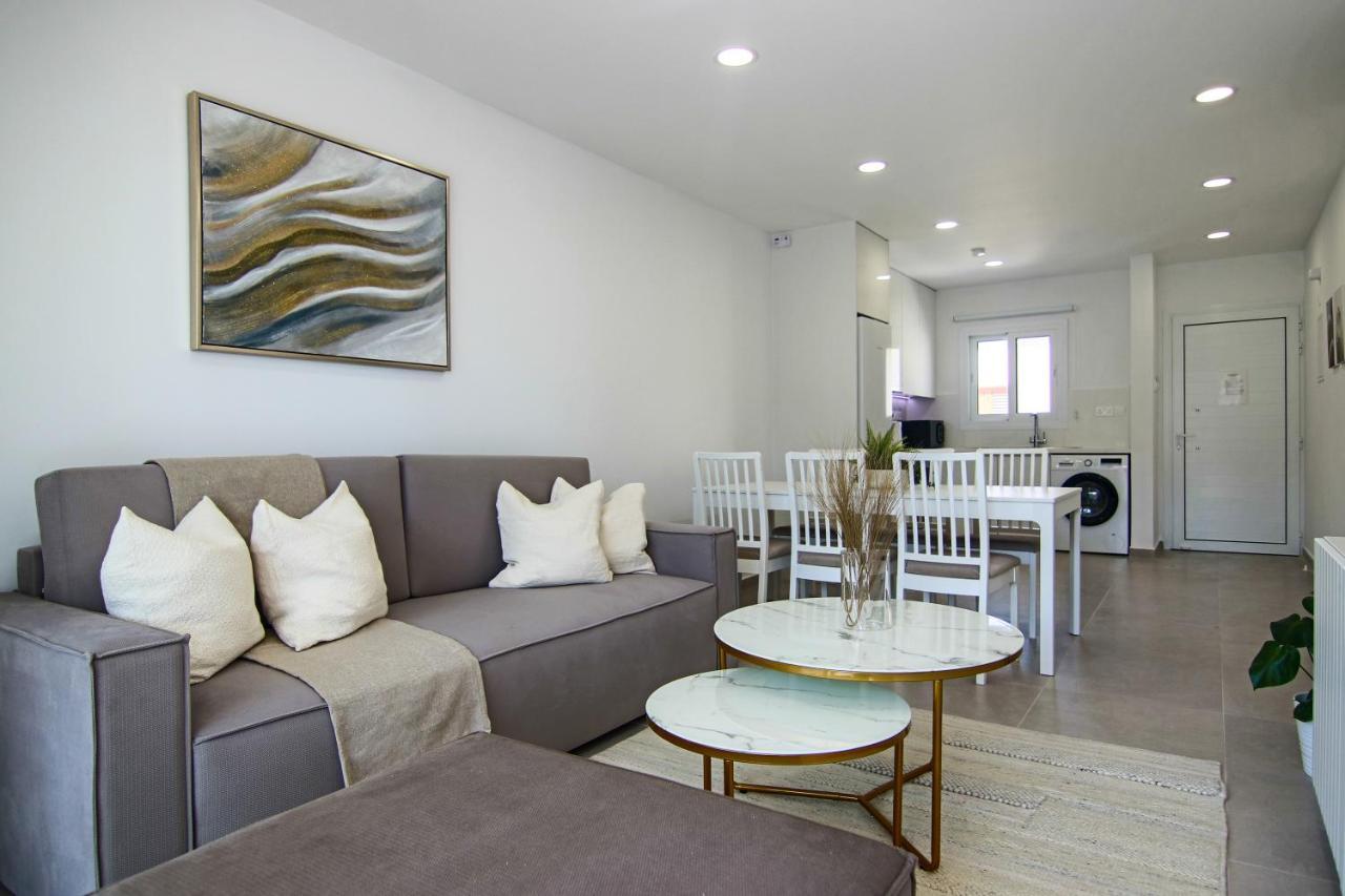 Phaedrus Living: Seaview Luxury Flat Limnaria 114 Lägenhet Paphos Exteriör bild
