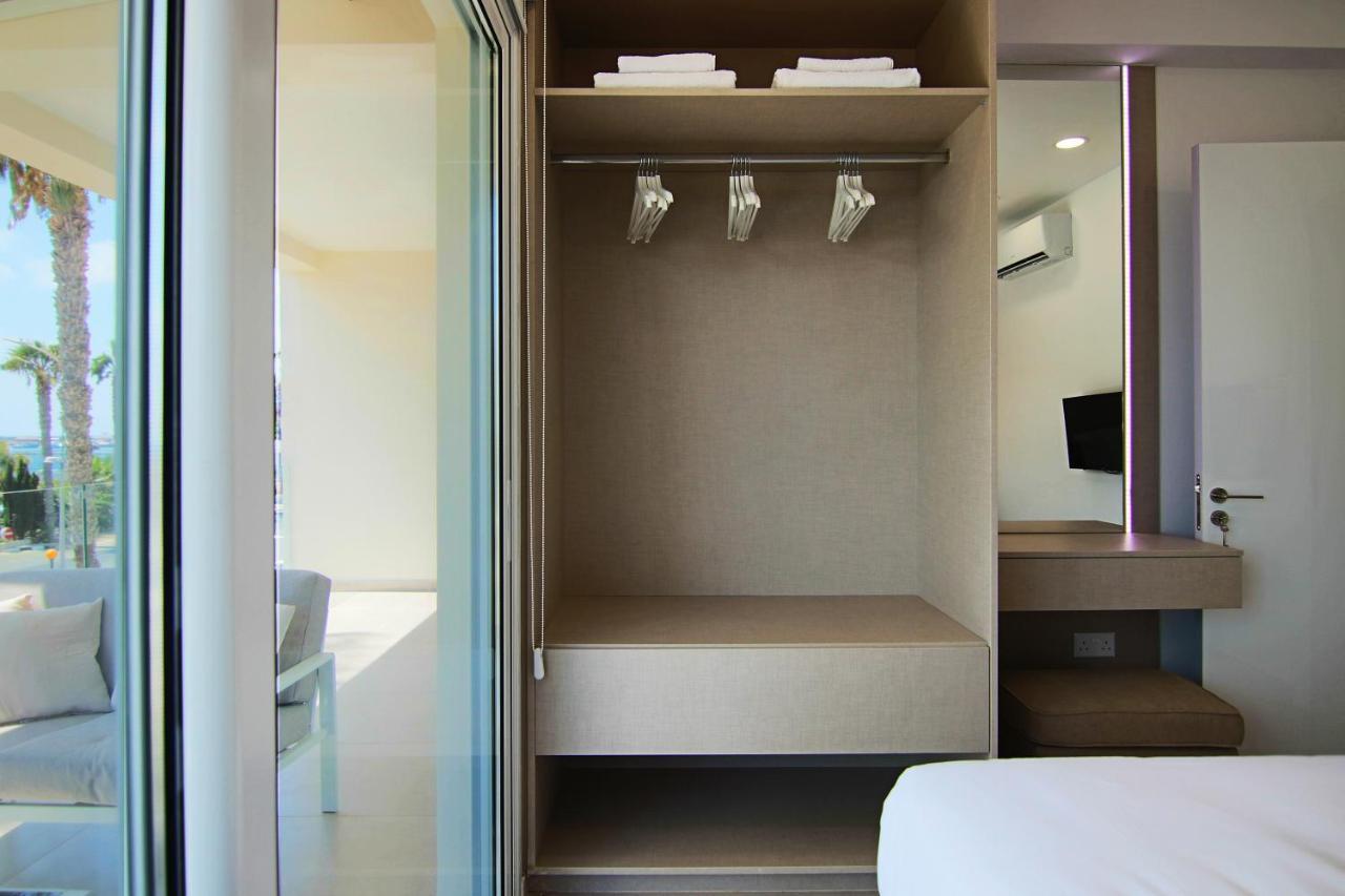 Phaedrus Living: Seaview Luxury Flat Limnaria 114 Lägenhet Paphos Exteriör bild